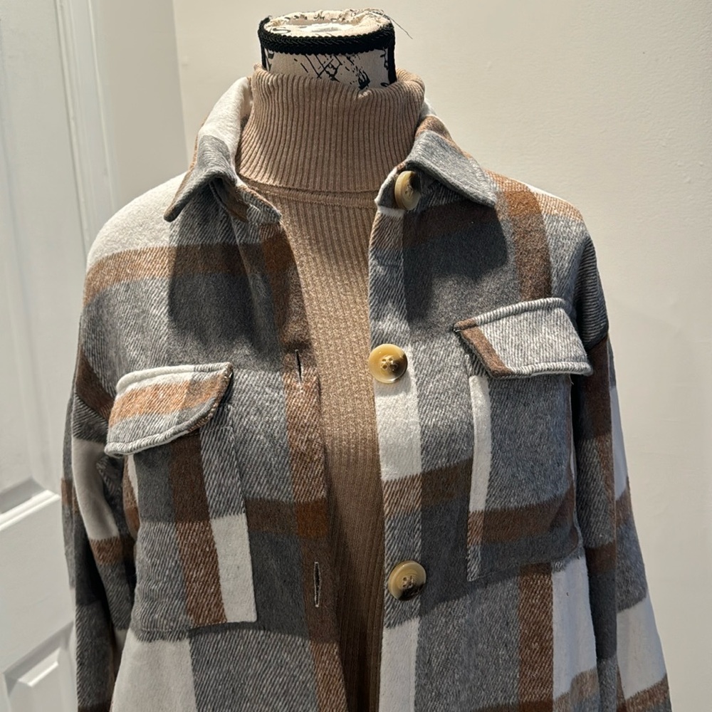 207. Plaid Print Shacket Jacket,Button Front Long Sleeve Mid Length - Picture 6 of 10